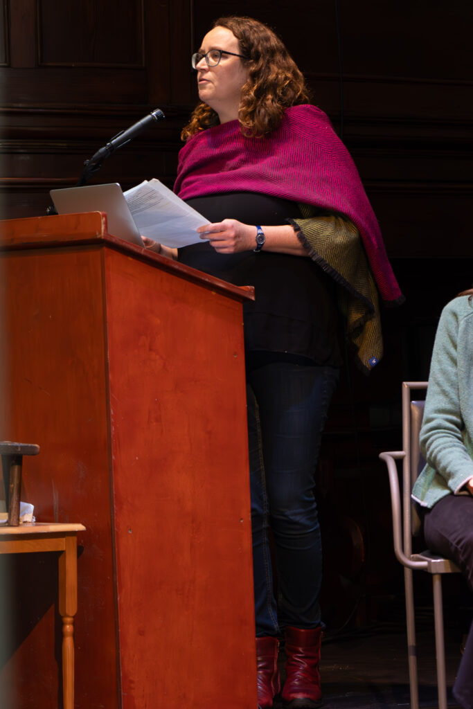 Dr Clíona O'Carroll 